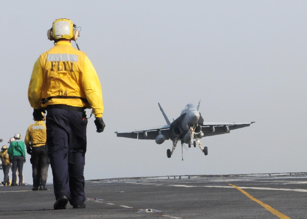 USS Ronald Reagan continues flight operations