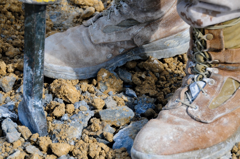 Marines train with RED HORSE Airmen, learn rapid runway repair