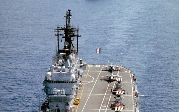 NATO flagship transfers responsibility for leading the maritime embargo operation off Libya