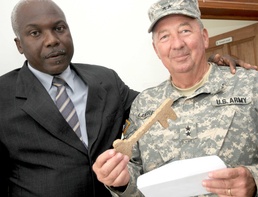 Louisiana adjutant general visits troops deployed to Haiti