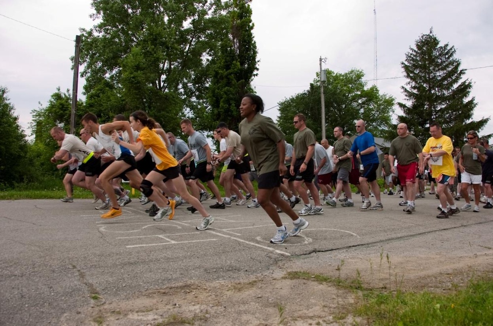 Soldiers, community turn out for Rambo Run