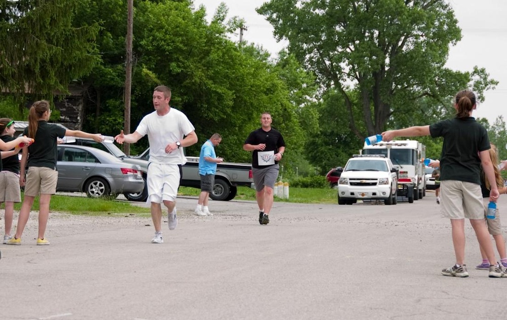 Soldiers, community turn out for Rambo Run