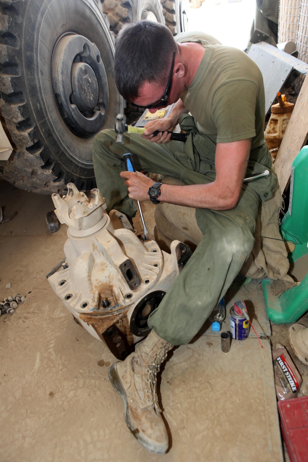 Mechanics: Unsung heroes keep Marines in the fight