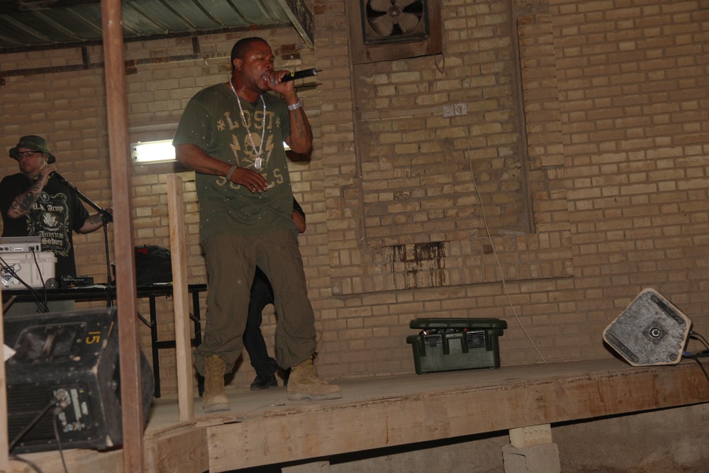 Rapper Xzibit visits Iraq
