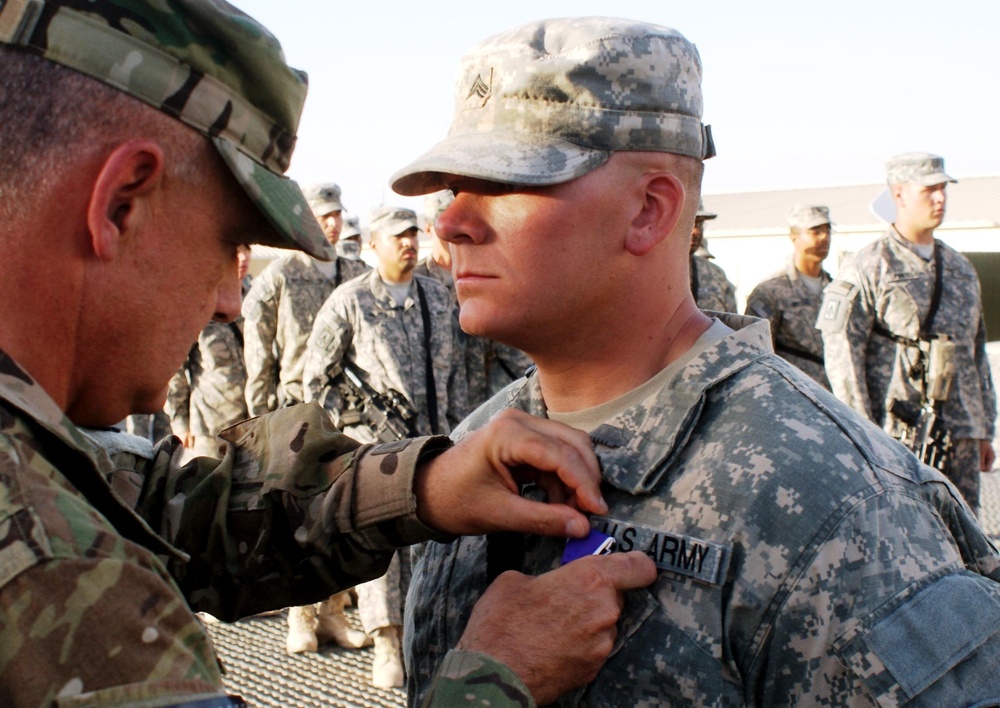 DCOM-RS awards Purple Heart, Combat Action Badges to RSC-Southwest soldiers