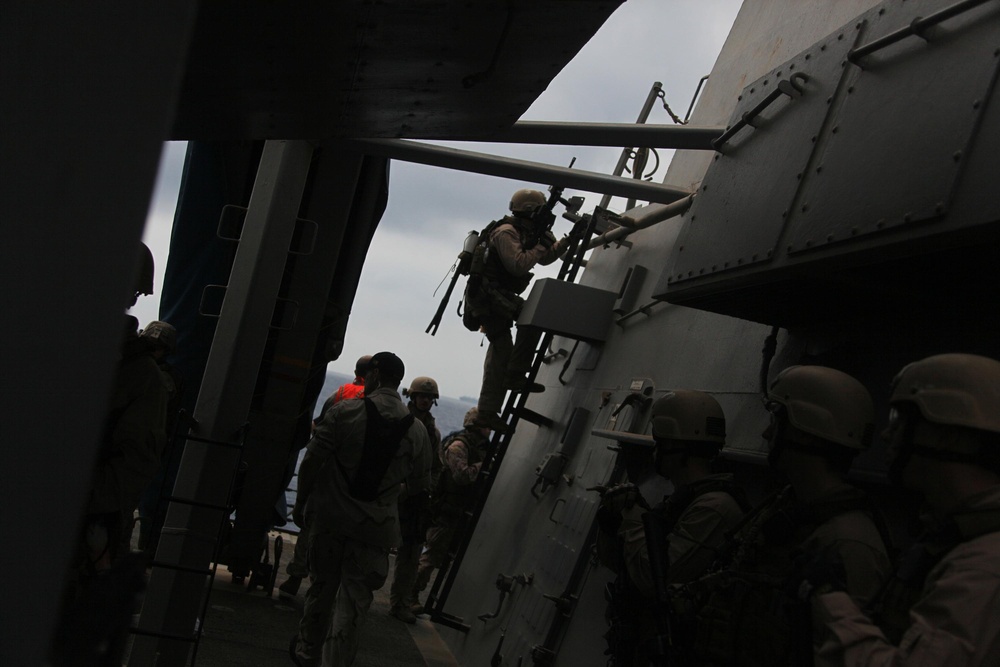 22nd MEU conducts VBBS training
