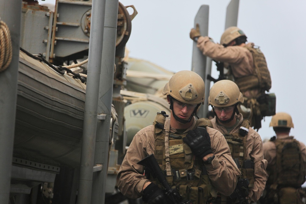 22nd MEU conducts VBBS training