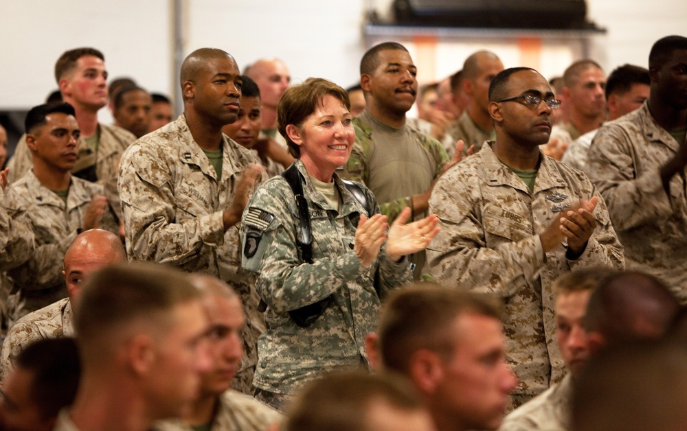 SecDef swings through Helmand during farewell tour
