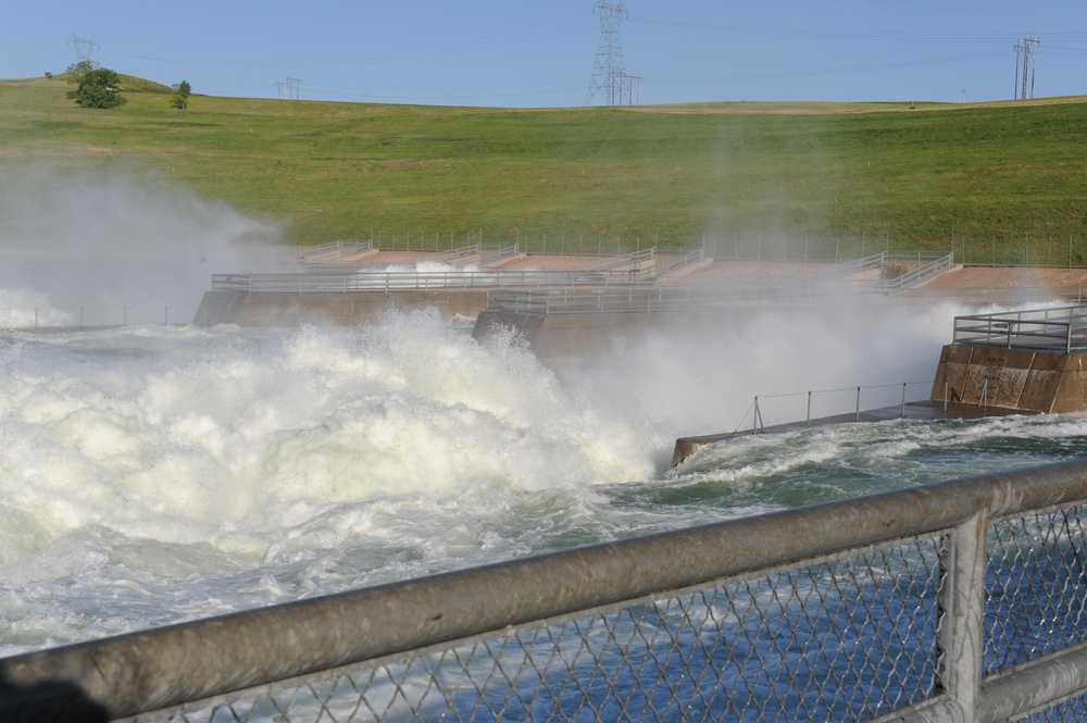 Water surges from Oahe Dam