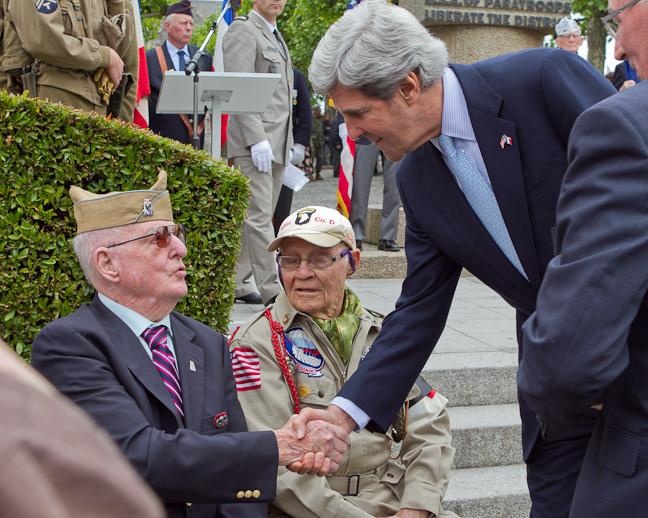 Paratroopers revisit roots in D-Day Commemoration