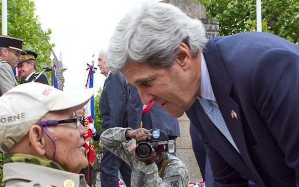 Paratroopers revisit roots in D-Day Commemoration