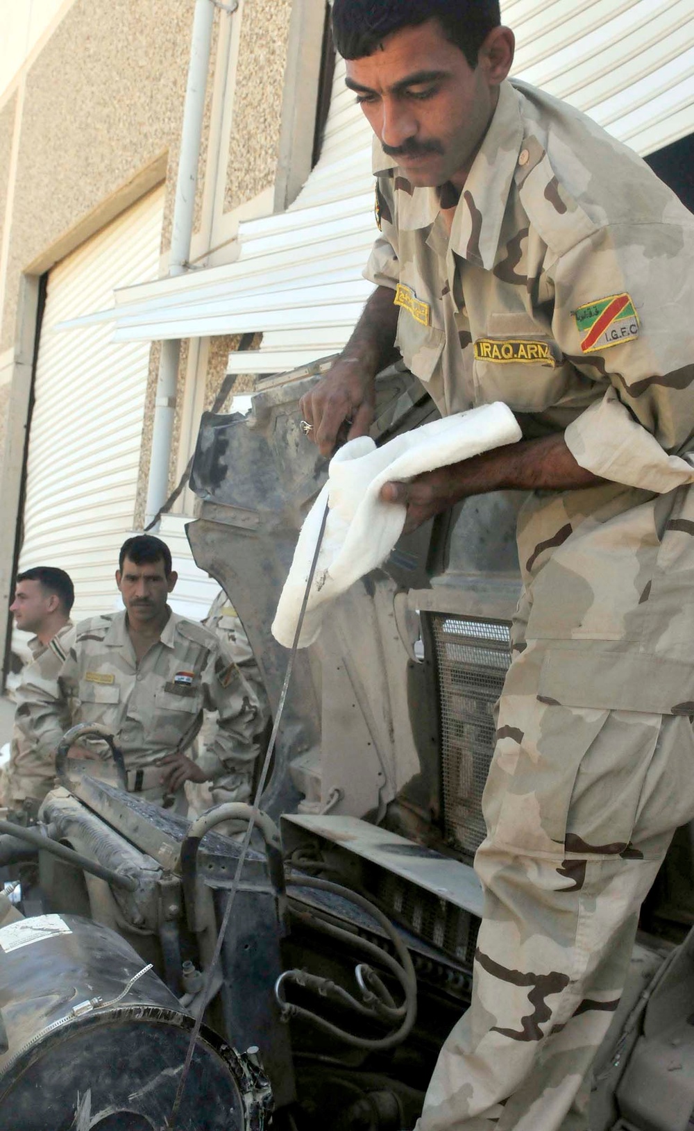 'Warrior' Brigade soldiers advise Iraqi army on Logistics