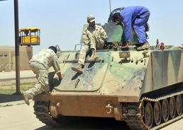 Iraqi army division begins to mechanize