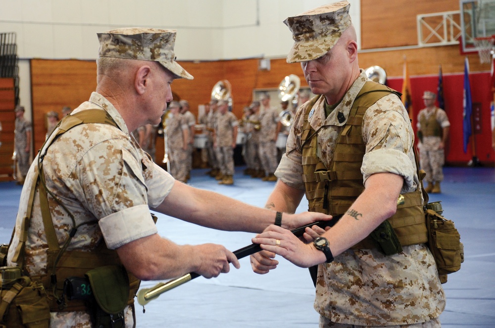 III MEF sword of office passes to new sergeant major