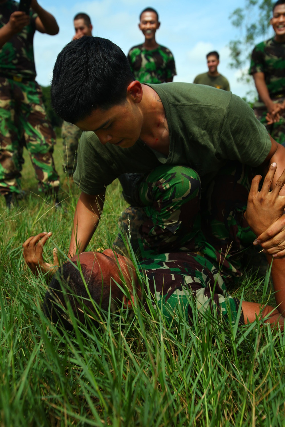 US, Indonesian Marines, sailors train in martial arts