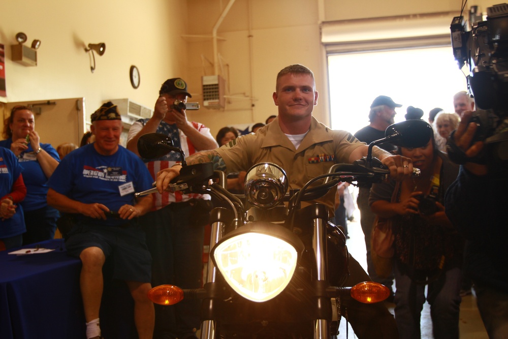 3/5 Marine receives motorcycle from care package group