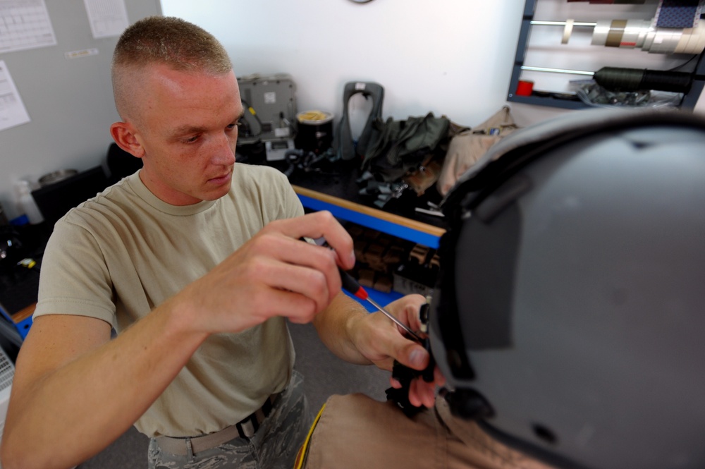 493rd Expeditionary Fighter Squadron life support