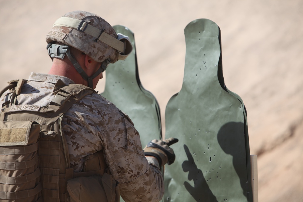 Regimental Combat Team 5 Table 3 marksmanship training