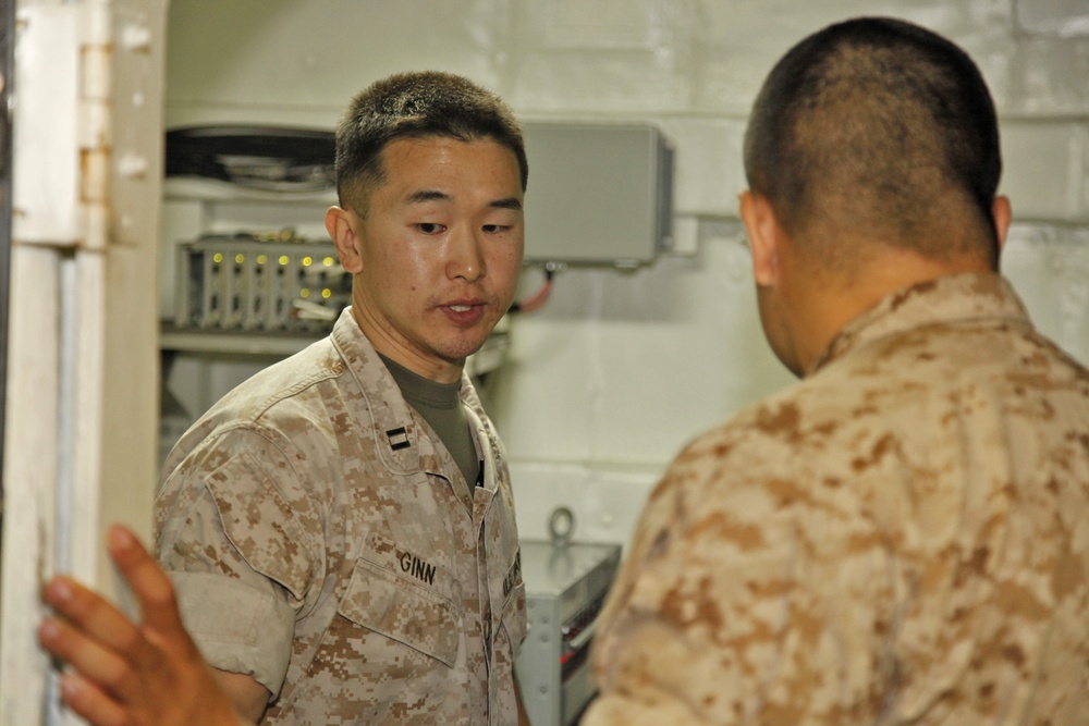 Communications Marines train before pre-deployment exercises