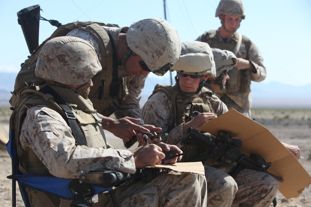 RCT-5 Marines conduct fire support coordination exercise
