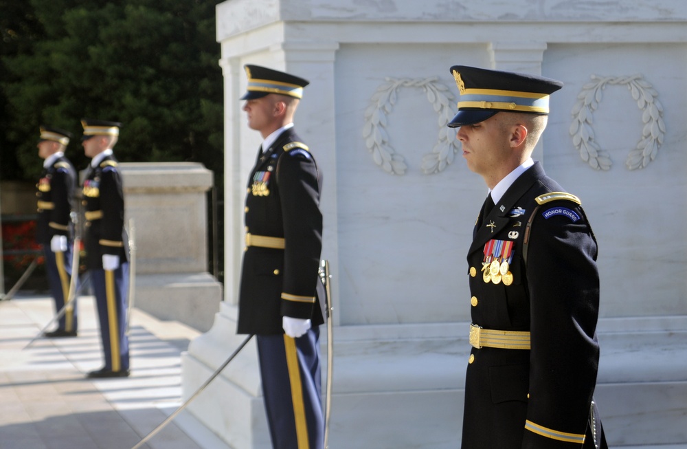 Army wreath ceremony