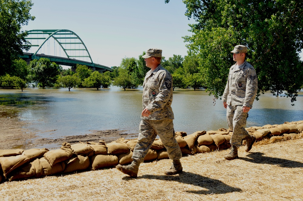 Iowa National Guard Missouri River levee patrol