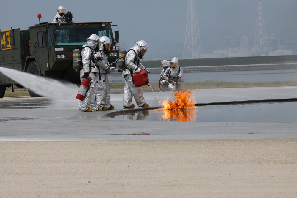 ARFF Marines christen new burn area with blazing fire