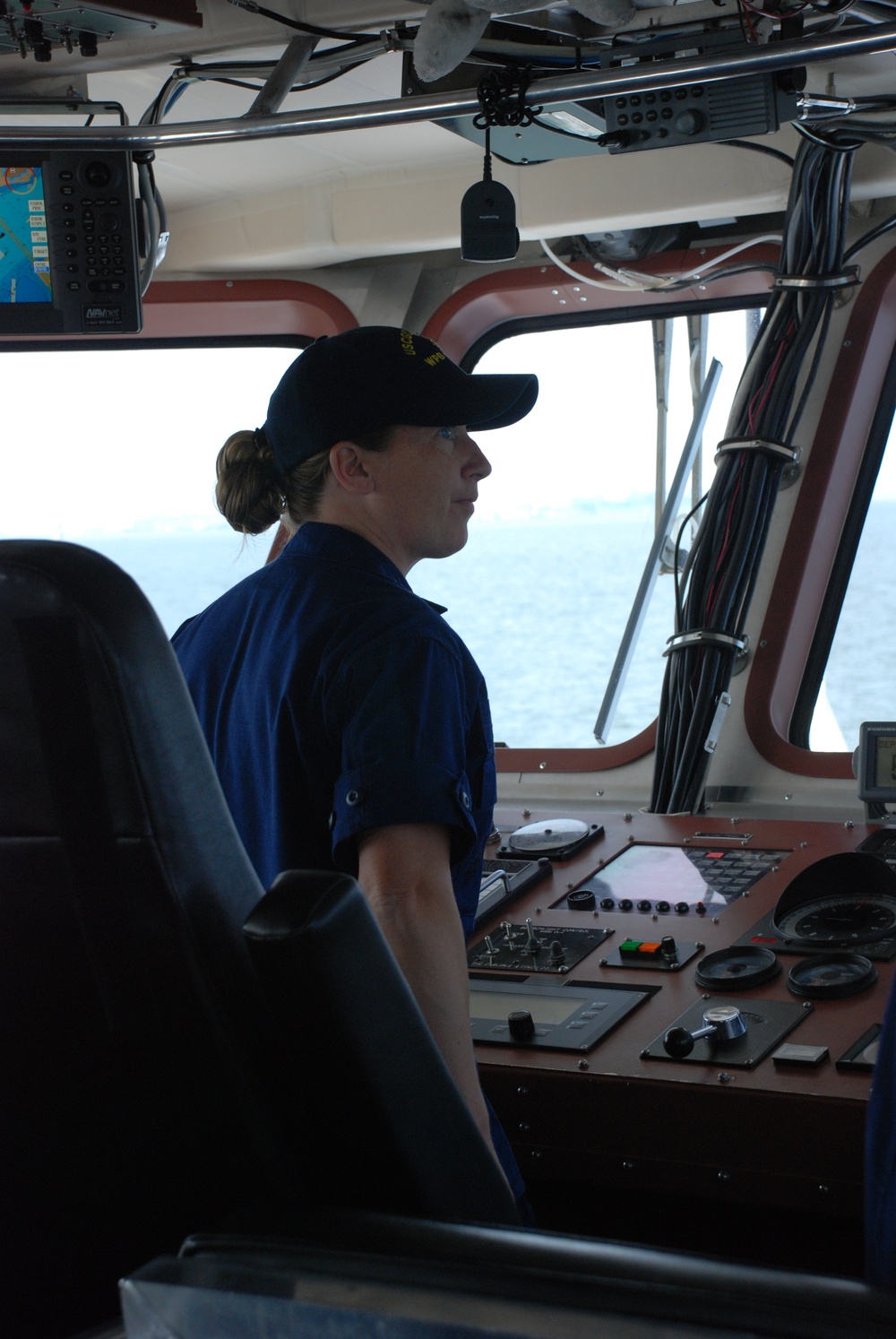 Coast Guard cutter makes boater safety paramount during 2011 Parade of Sail