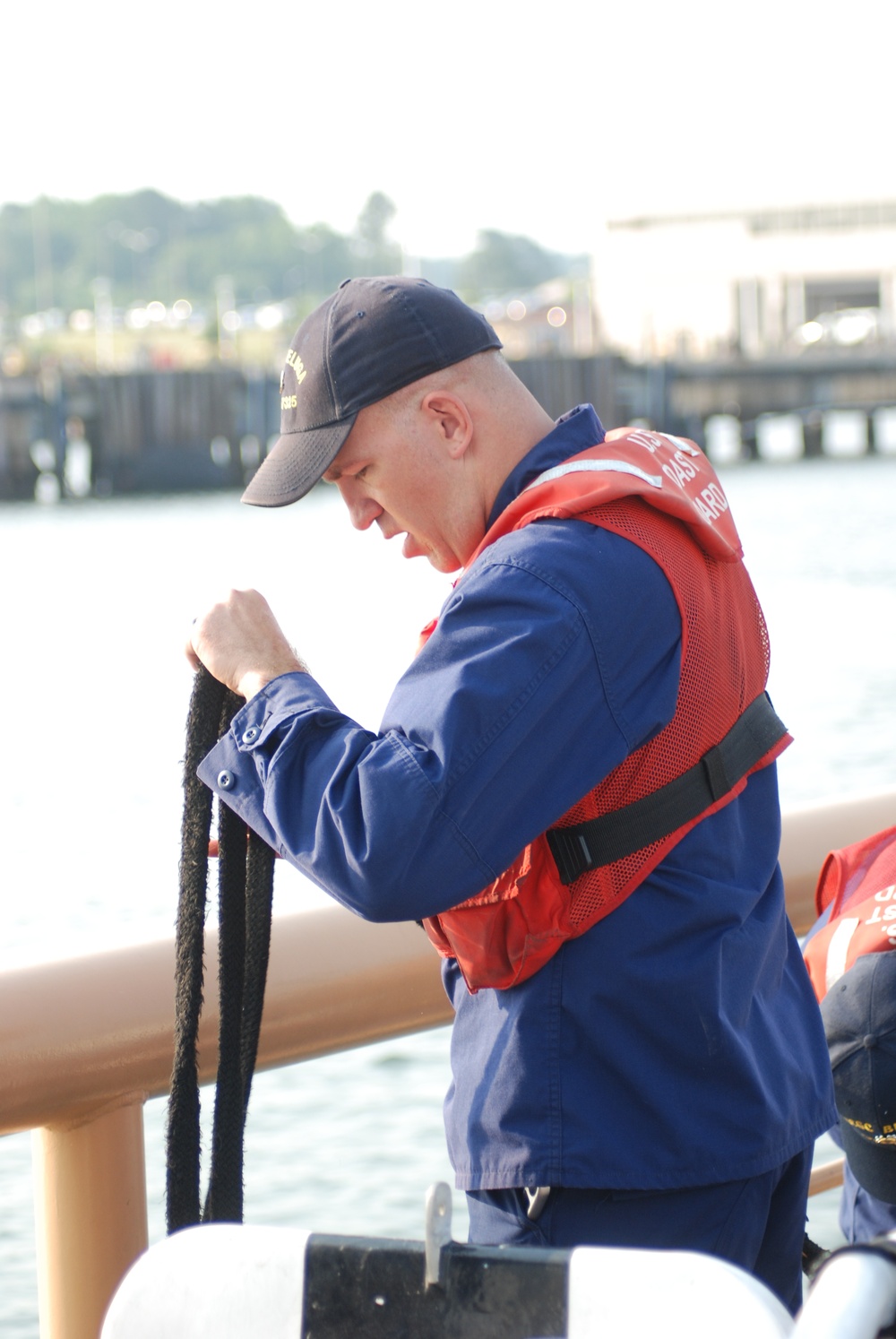 Coast Guard cutter makes boater safety paramount during 2011 Parade of Sail