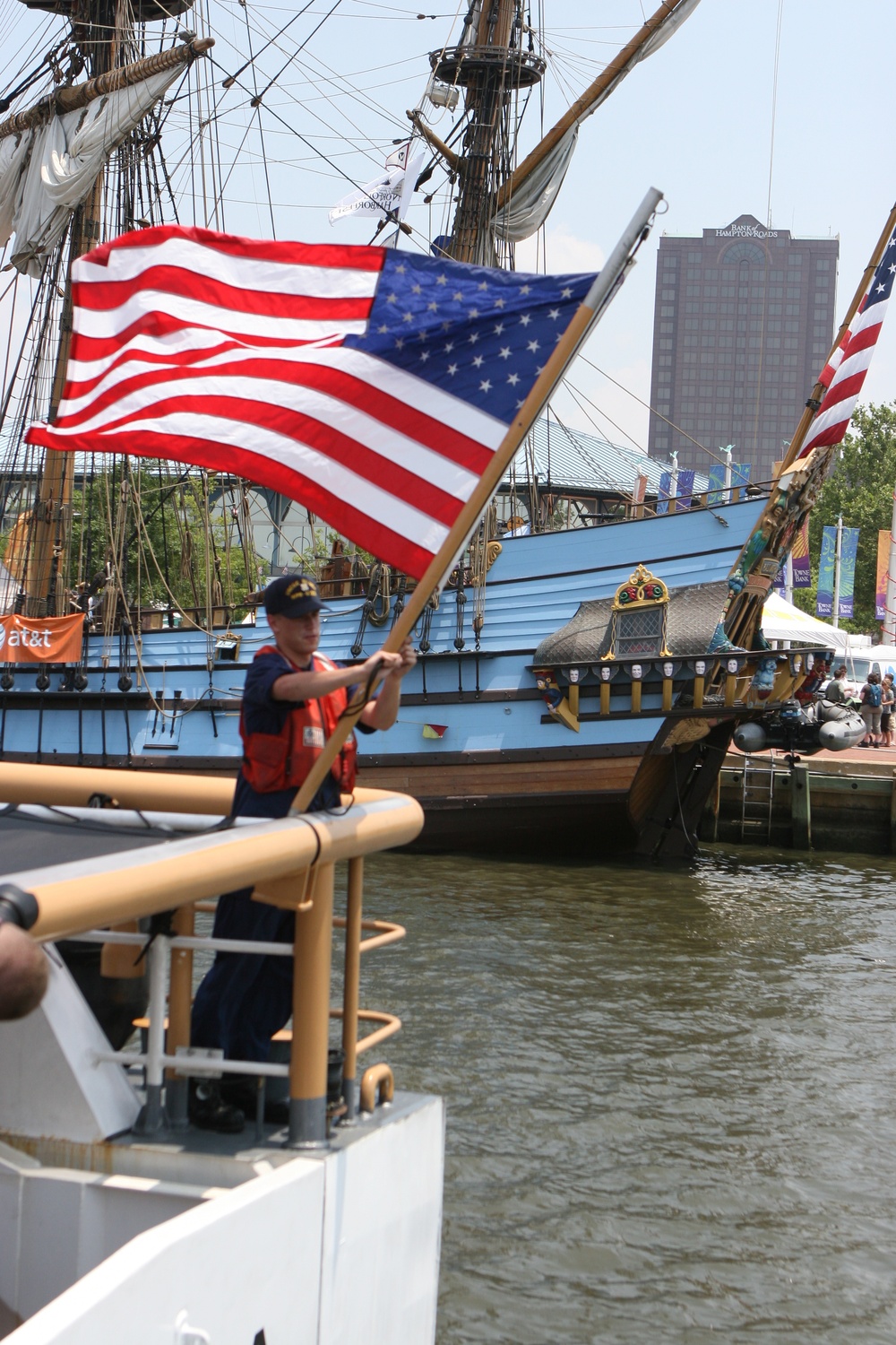 Coast Guard cutter makes boater safety paramount during 2011 Parade of Sail