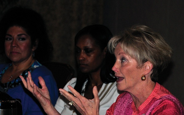 Commandant’s wife visits with FROs, spouses