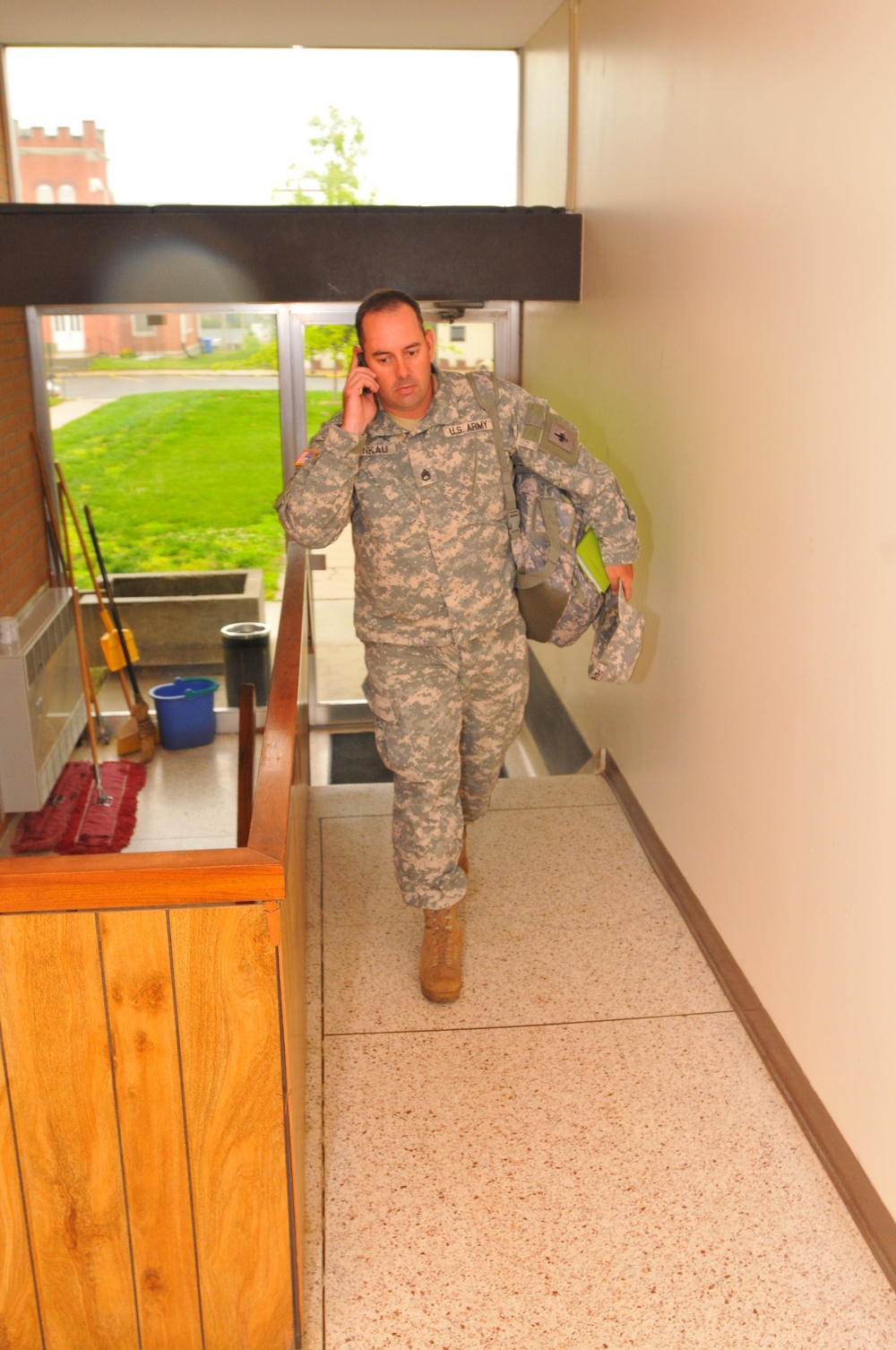 Missouri Guardsmen work flood with local authorities