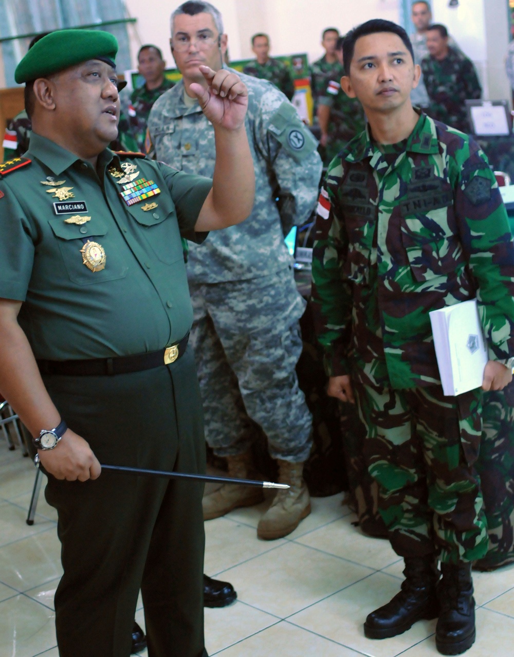 Indonesian army TRADOC commander visits Exercise Garuda Shield