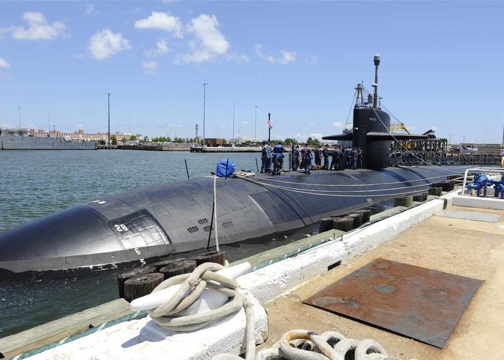 SSN Helena arrives at new homeport in Norfolk
