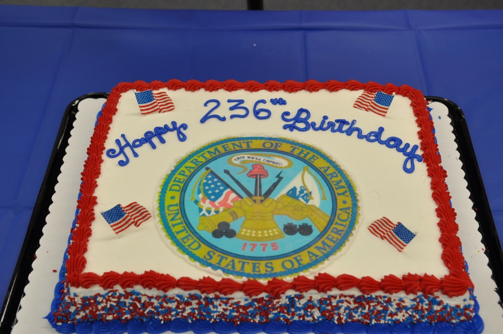 Aurora, Ill., celebrates the Army's 236th birthday
