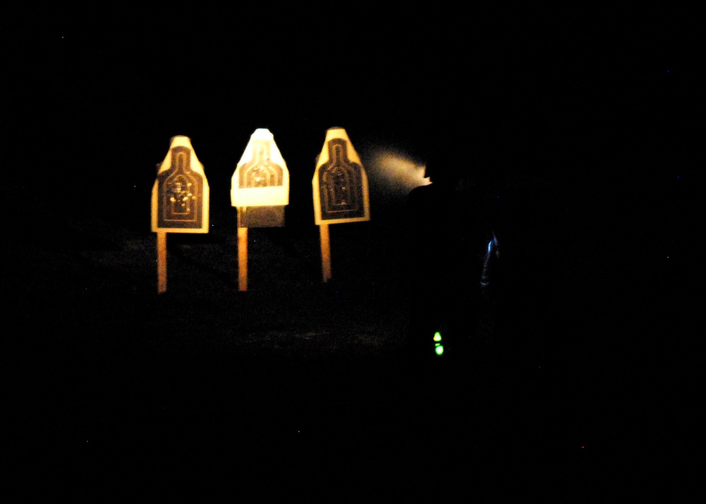 Ecuadorans lead after night assault shooting event at Fuerzas Comando 2011