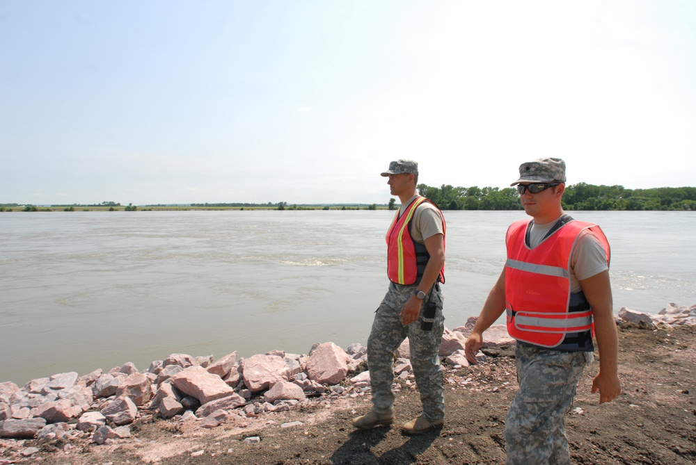 211th Engineer Company performs Quick Reactionary Force and levee patrol