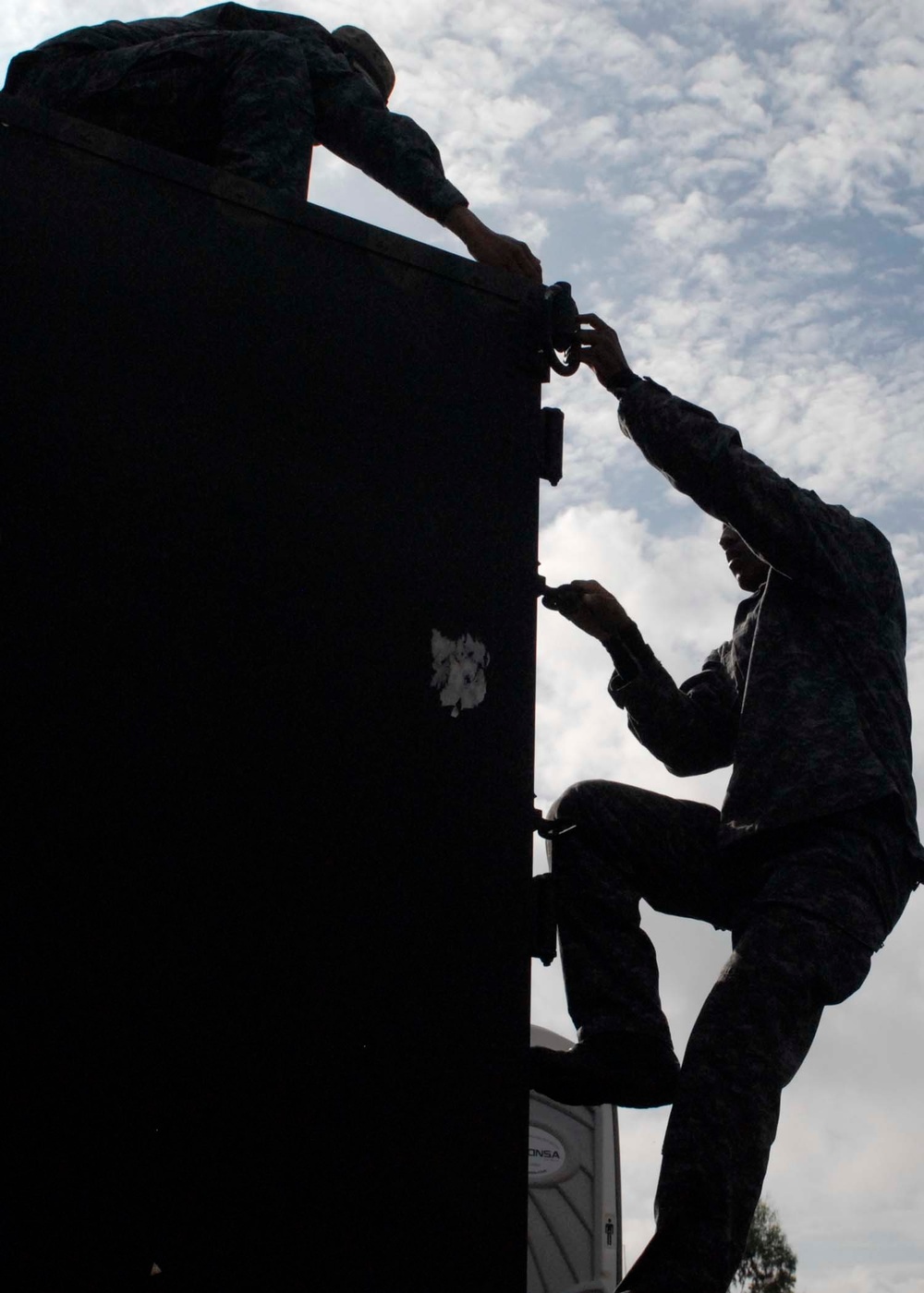 Fuerzas Comando 2011