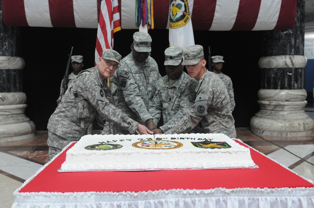 Deployed service members commemorate, celebrate Army’s 236th birthday