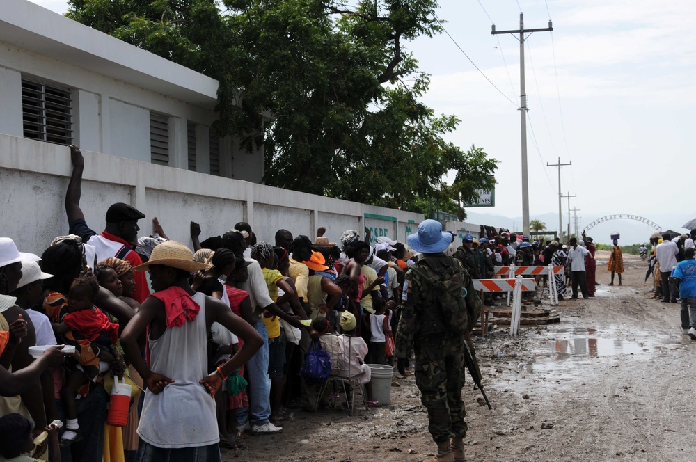 Task Force Bon Voizen – New Horizons Haiti 2011 builds capacity