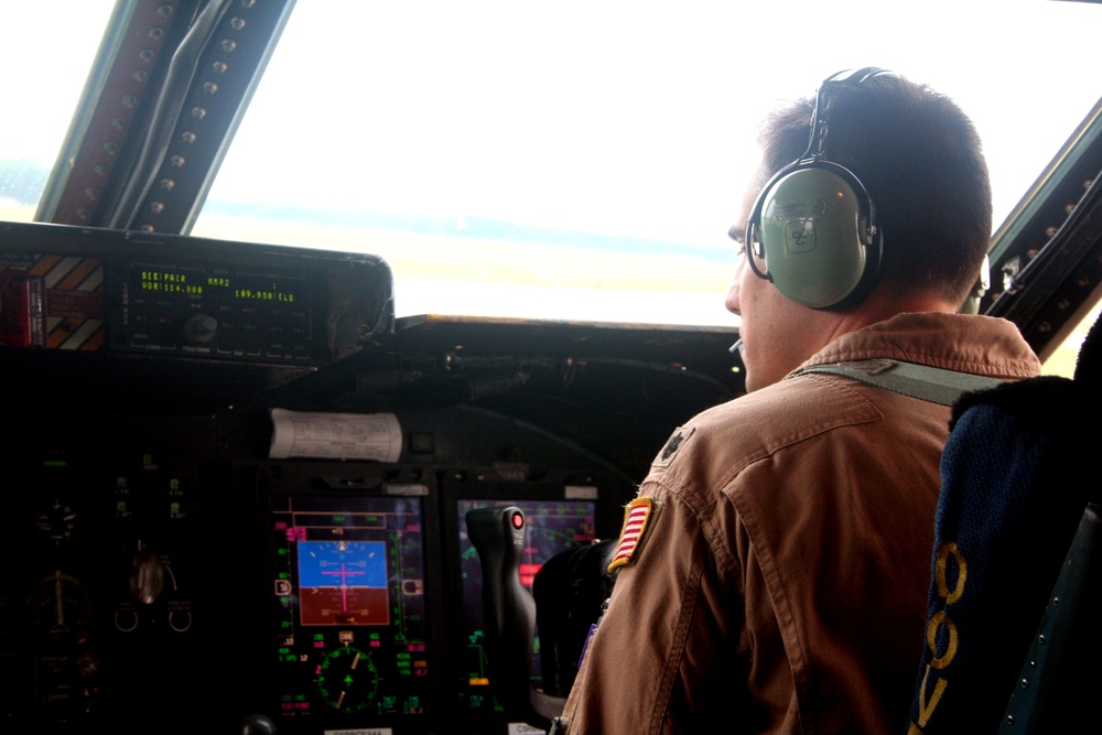 Mobility airmen take C-5M on first direct Arctic overflight to Afghanistan