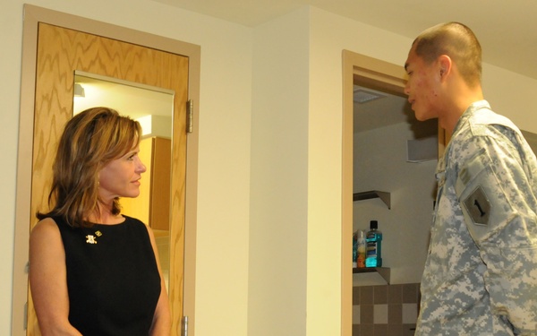 Congresswoman visits Fort Riley, tours barracks