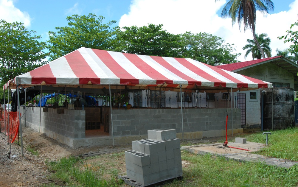 New clinic for residents of Nieuw Amsterdam, Suriname