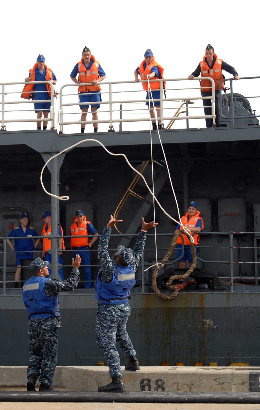 USS James E. Williams prepares to dock in Norfolk