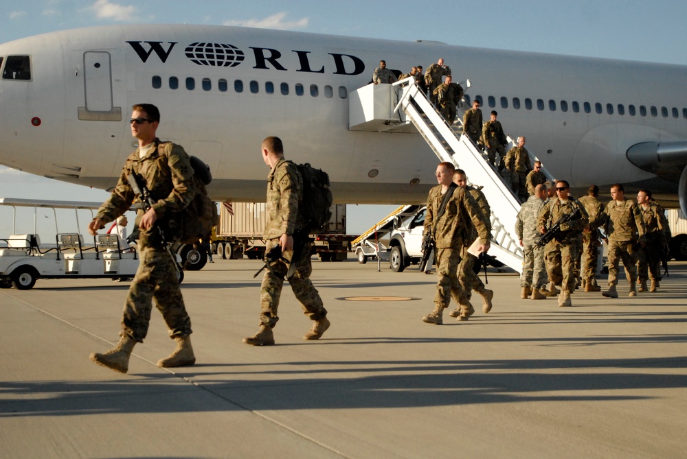 1BCT, 4ID soldiers return from Afghanistan