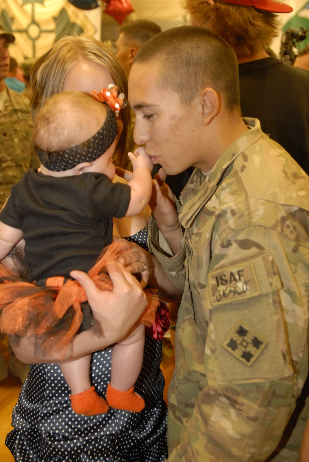 1BCT, 4ID soldiers return from Afghanistan