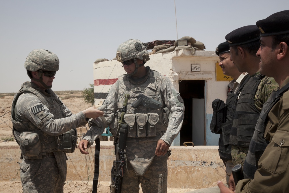 Medical training class at Fort Saad