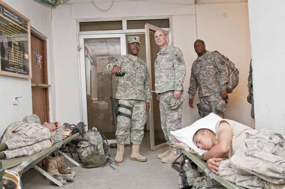 USF-I CSM checks morale after attack