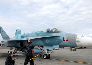 Joint aviators ‘fight’ in Alaskan skies