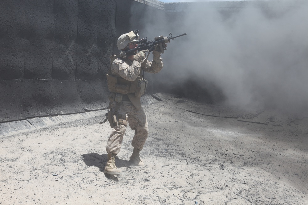 RCT-5 Marines conduct grenade training